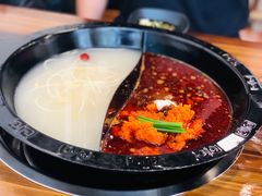 骨汤鸳鸯锅-吃皮火锅馆(苏宁店)