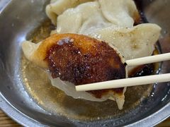 -黄阿姨锅贴大王(万航渡路店)