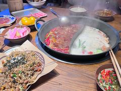 -萍姐火锅·公路夜市(武汉首店)