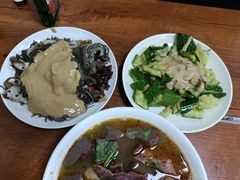 凉拌黄瓜-春雨羊汤店(广开四马路总店)