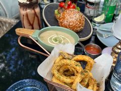 -Let'sBURGERplus·非常创意汉堡(三里屯店)