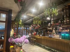 -屋顶花园餐厅(步行街老地王大厦店)