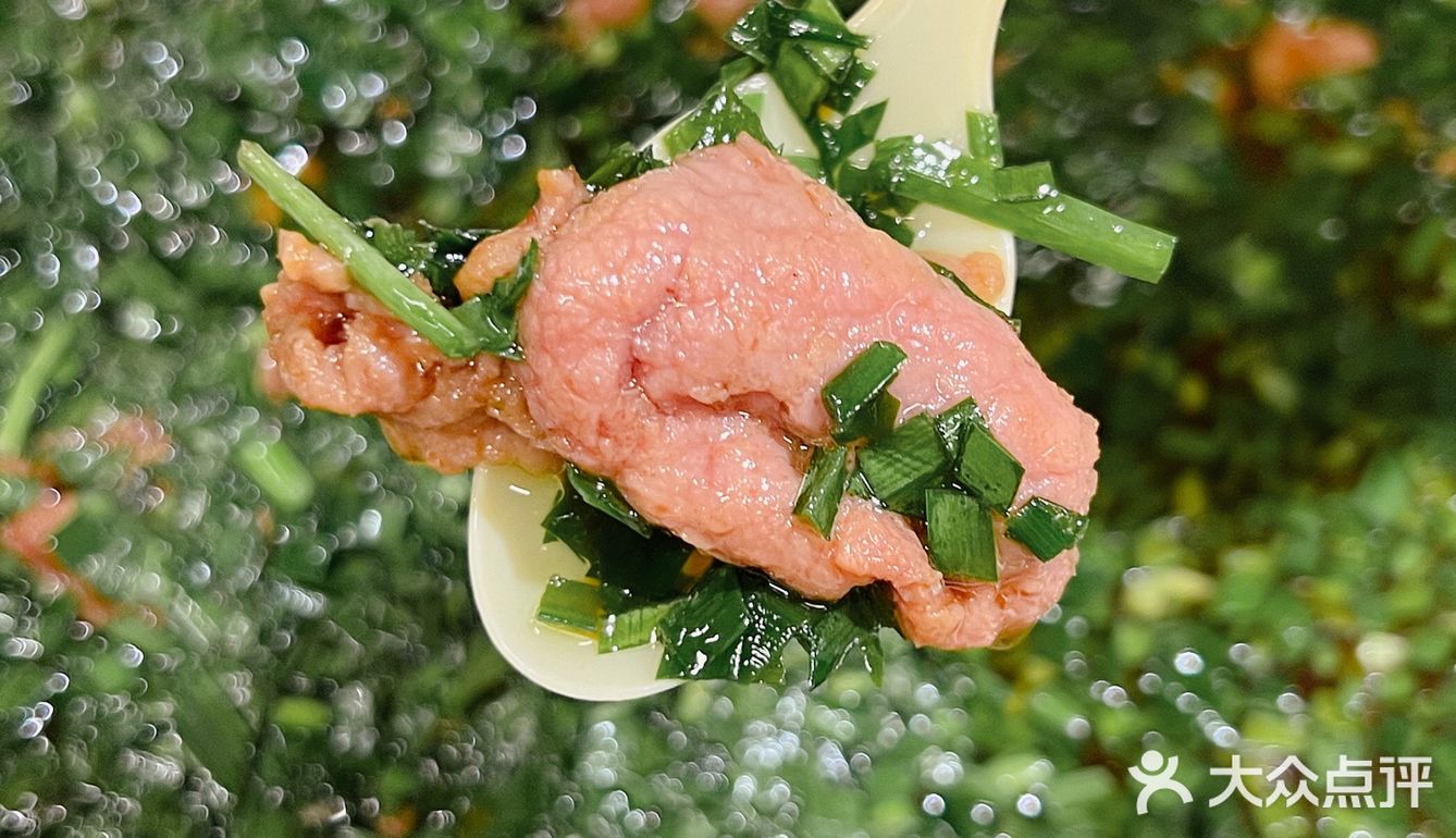 zui有烟火气息的大排档，石库门下吃大排档