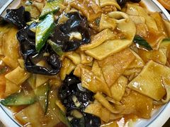 -溢心园香河肉饼总店