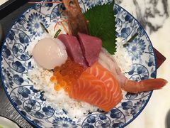 -家贺屋刺身寿司专门店
