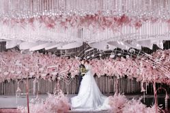 -南京宝娜嫁衣婚纱礼服馆(中央路店)