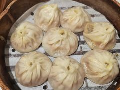 -馋三尺蟹粉小笼(人民广场店)