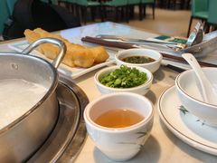 -粤顺渔坊·中山脆肉鲩火锅(清湖店)