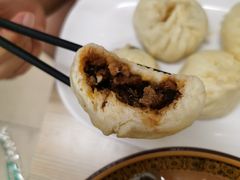 麻辣香菇鸡丁包-老陶包子铺(南大西南村店)
