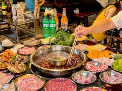 -邓莽子老火锅(中兴路总店)