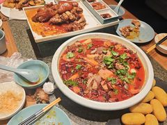-老周家酱卤猪蹄私房菜(克拉玛依西街店)