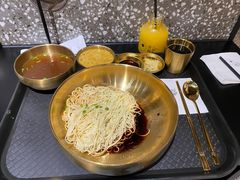 井梅蟹粉面-贡梅老面馆·蟹粉面·无锡特色小吃(南长街主推店)