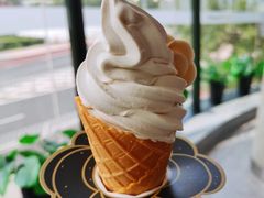 -麦当劳(展览路店)