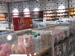 -名创优品(山东青岛东方城店)