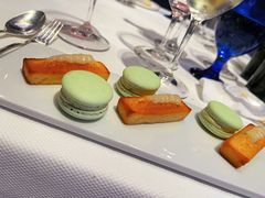 -AZUR聚(香格里拉饭店)