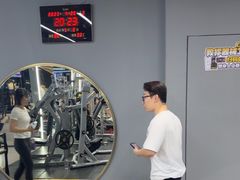 -超鹿运动(五四路恒力城店)