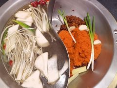 -沸炉重庆老火锅(军事博物馆店)