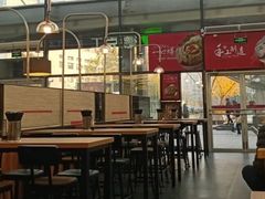大堂-小杨生煎(火车站北广场店)