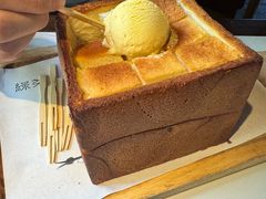 -绿茶餐厅(龙井船宴· 品牌总店)