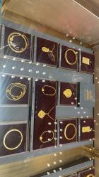 -周大福 CHOW TAI FOOK(新世界百货崇文店)