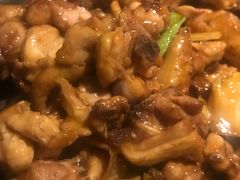 鲍鱼鸡煲-百年恒益烧腊海鲜酒家·非遗传承(广州黄埔店)