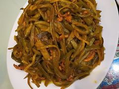 酸黄瓜炒脊丝-毛毛春饼(尚志大街店)
