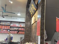 -胡荣泉