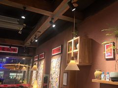 -巴卤社老火锅(财富店)
