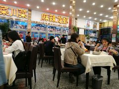 大堂-簋街仔仔小龙虾(总店)