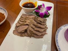 -壹号院音乐餐厅•烤全羊•新疆菜(浐灞店)