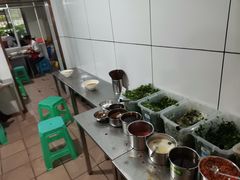 -文山荷鲜居(翠湖店)