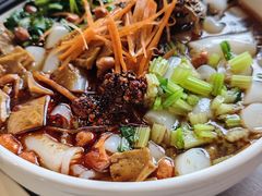 -湖泉水云间餐厅·弥勒地道菜(B座店)