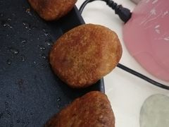 -红专尹胖子油炸糕
