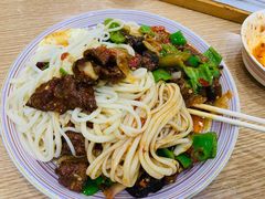 -歹歹的加个面过油肉拌面