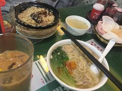 -莅香岛港式餐厅(滨江道店)