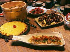 -临界音乐酒馆·小龙虾·江湖菜(华熙LIVE·鱼洞店)