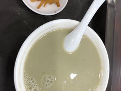 -聚德华天护国寺小吃(甜水园店)