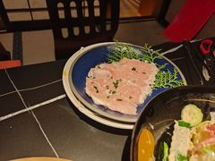 -山川小町·极番烧肉(新地假日广场店)