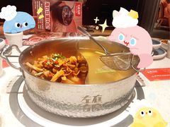 特色牛腩鸳鸯锅-左庭右院鲜牛肉火锅(环球港店)