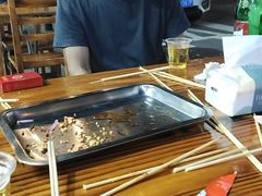 -民族烤羊·烤羊肉串·烤羊排(南城店)