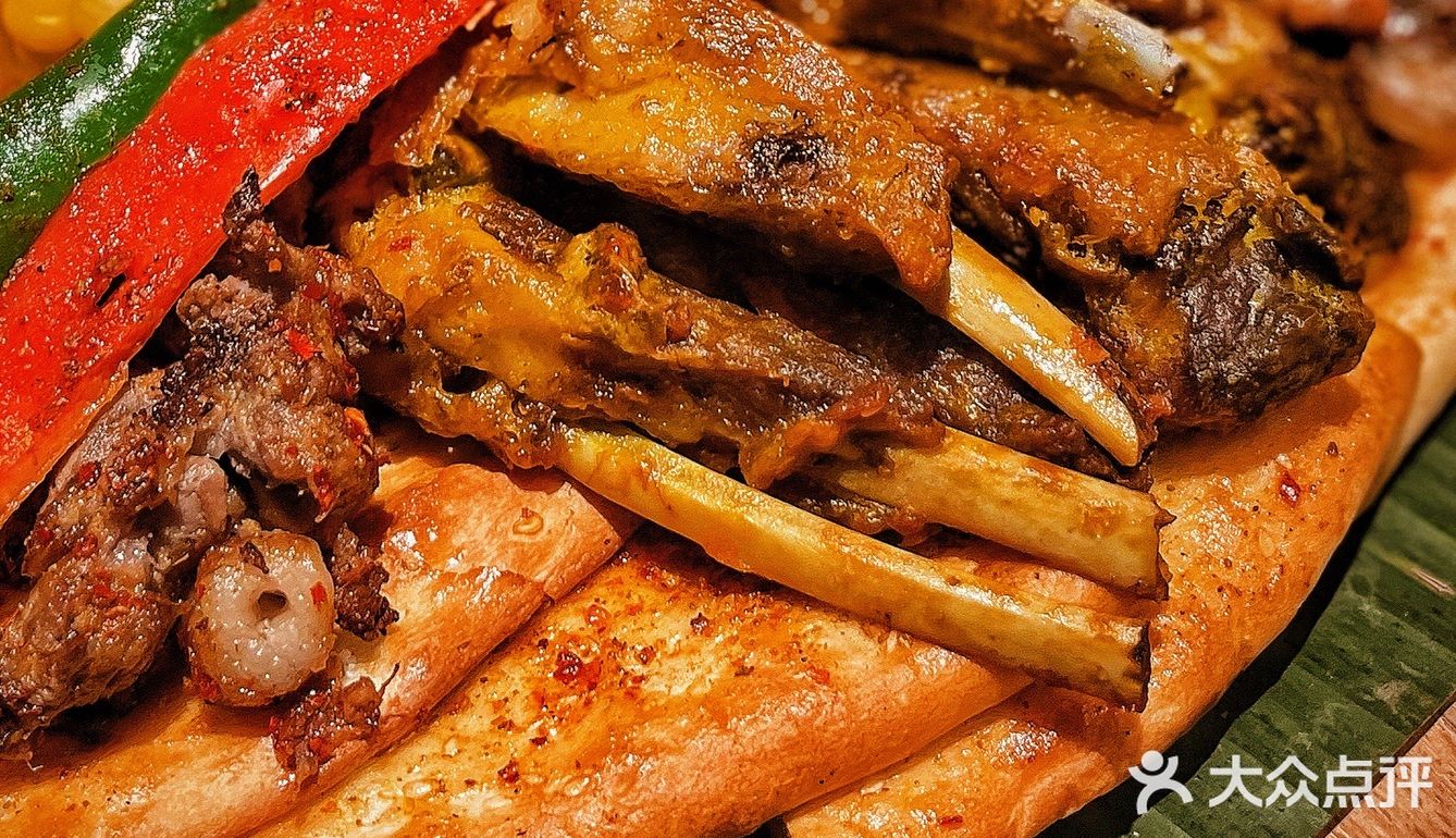 马小火·西域集市 ‼️好家伙‼️吃顿饭我以为到了新疆