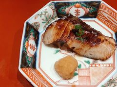 -橼舍鮨青木