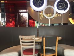 大堂-必胜客(上海新南方商城PH店)