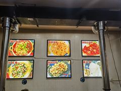 -牛得很·鲜牦牛肉烧烤·牛羊肉菌汤锅(康定店)