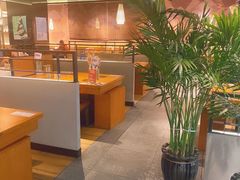 -呷哺呷哺(融创茂店)