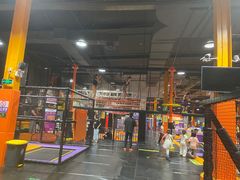 -Tenker Club弹刻极限主题公园 · 蹦床 · 团建 · 生日派对(大关店)