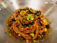 -张大师鸭爪爪特色干锅(南湖店)