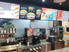 -汉堡王(梅村服务区南店)