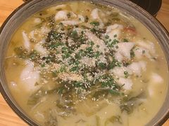 -十三式重庆江湖菜(金茂览秀城店)