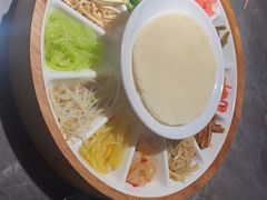 -怪噜范·老贵阳街头名小吃(世纪金源旗舰店)